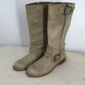 Gianni Bini Women’s Ride-On Leather Sahara Sand Buckle Casual Boots Size 7